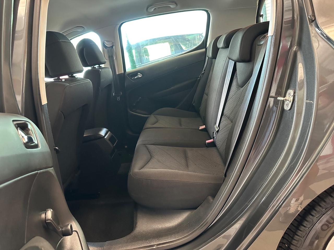 Peugeot 308 1.4 VTi 95CV 5p. Premium