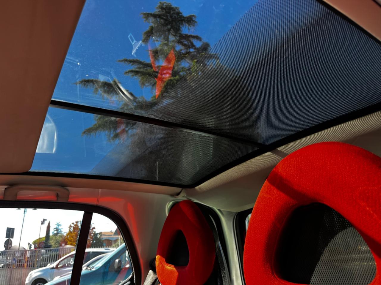 Smart 700 city-coupé pure (45 kW)