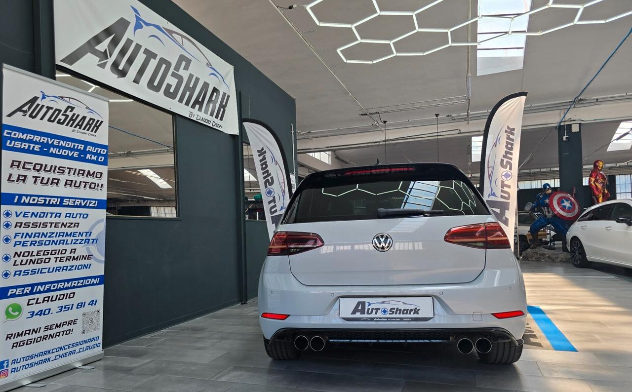 VOLKSWAGEN GOLF R-Line 2.0 TDI DSG 150CV 5p. SPORT