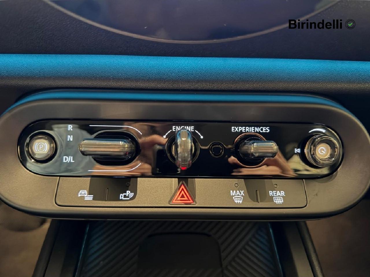 MINI Mini Countrym.(U25) - Mini Countryman D Essential
