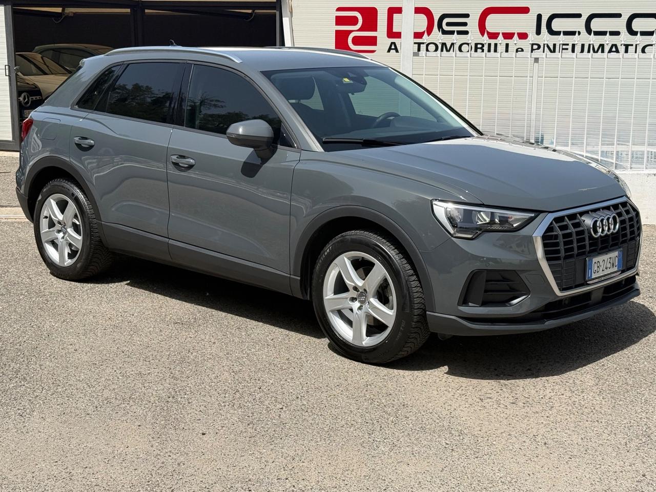 Audi Q3 35 TDI S tronic Business Advanced
