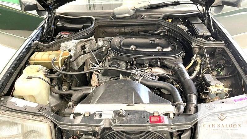 Mercedes-Benz Serie 200-320 200 E