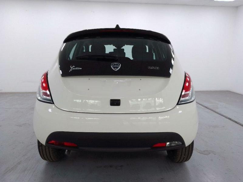 Lancia Ypsilon 1.0 firefly hybrid Gold s e s 70cv 5p.ti