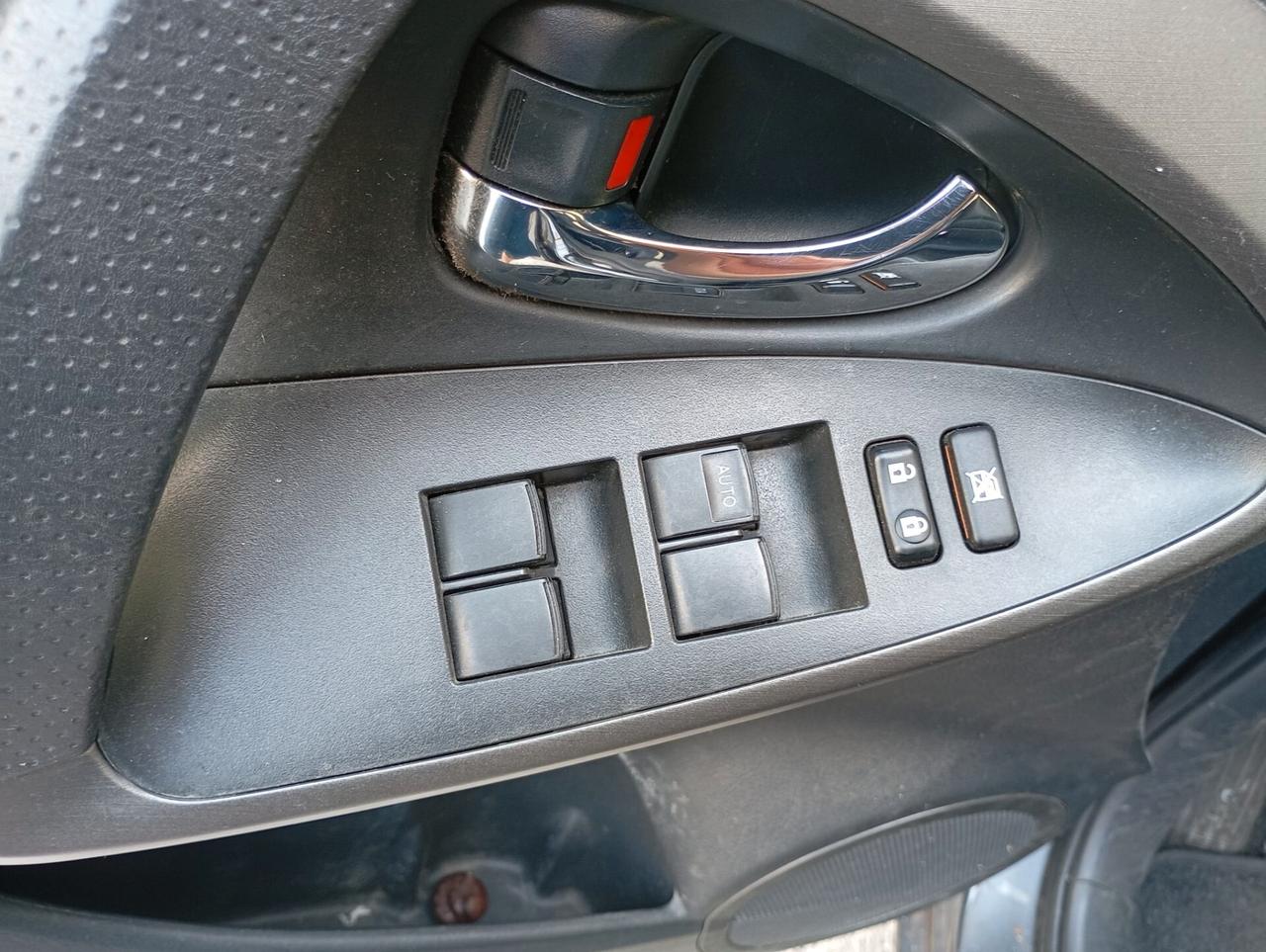 Toyota RAV 4 - 2012