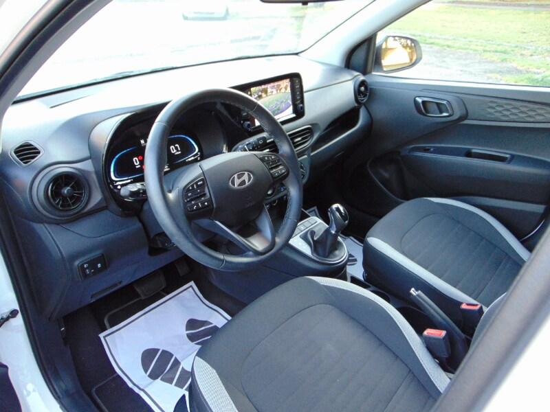 HYUNDAI i10 3ª serie i10 1.0 MPI AT Connectline