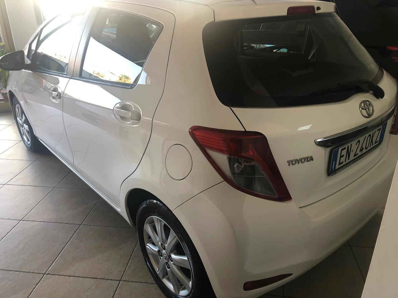 Toyota Yaris 1.3 5 porte Style CVT Stop & Start