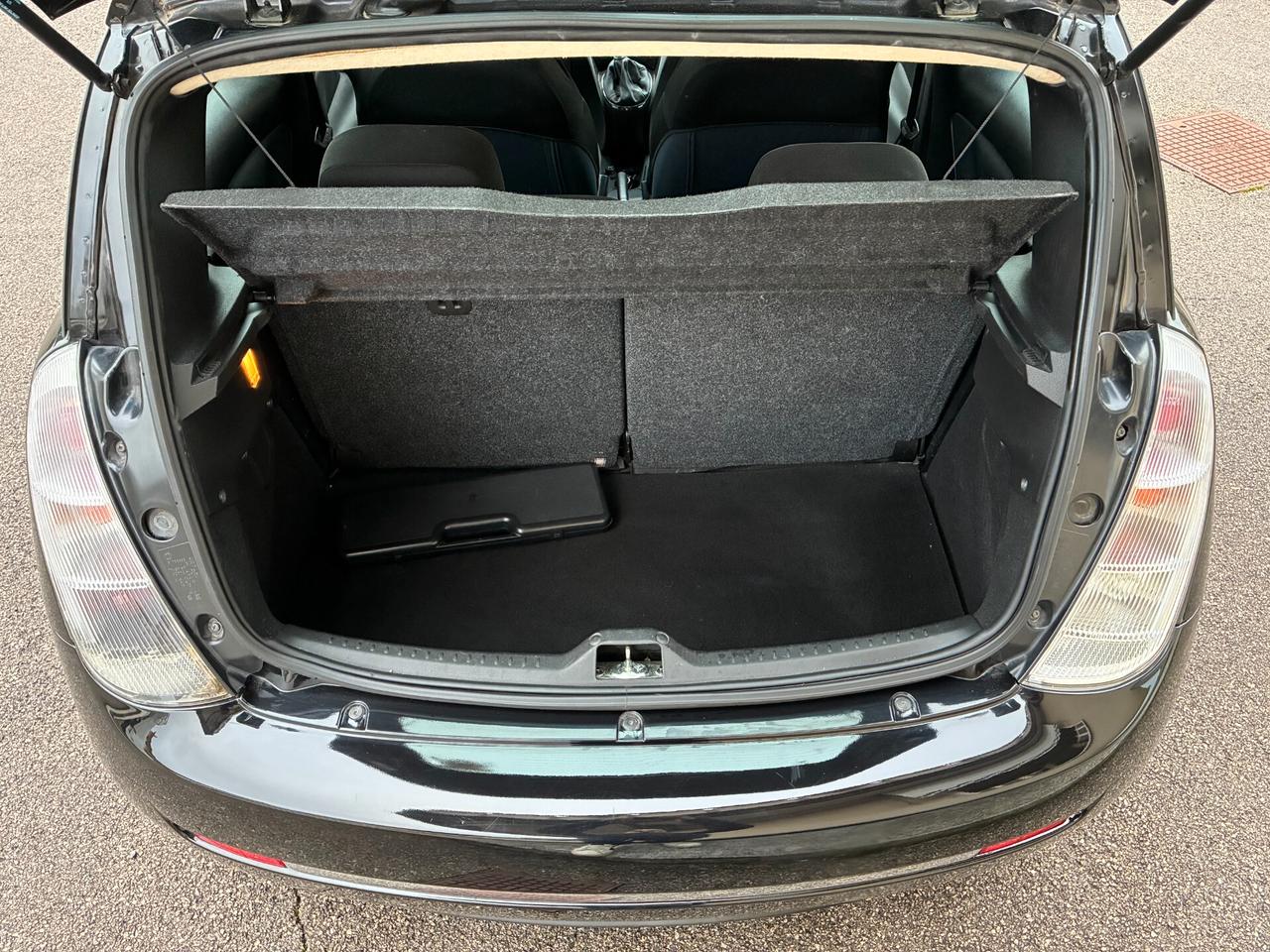 Lancia Ypsilon 1.2 Oro Plus