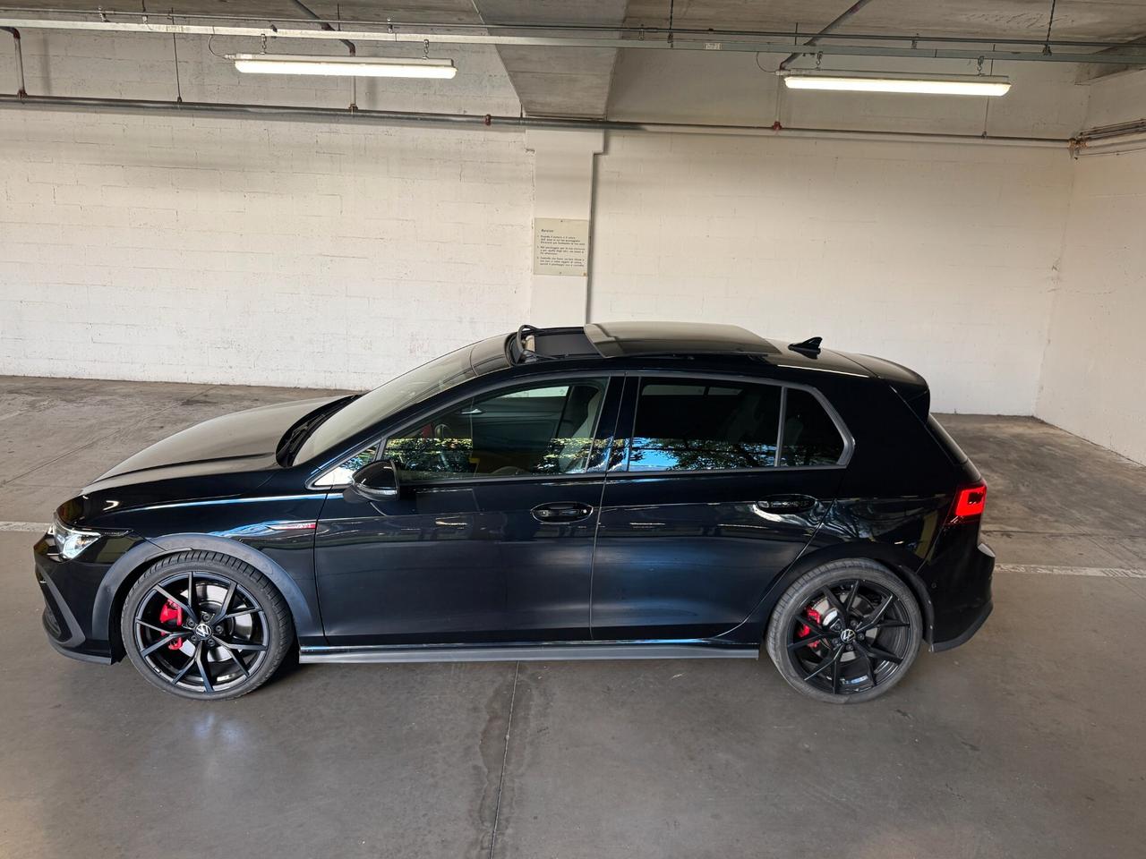 Volkswagen Golf GTI 2.0 TSI