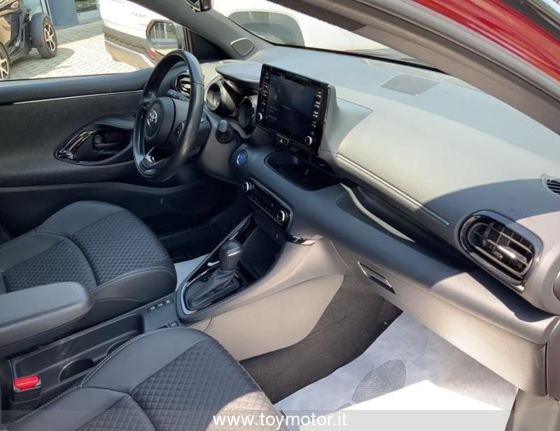 Toyota Yaris 4ª serie 1.5 Hybrid 5 porte Style