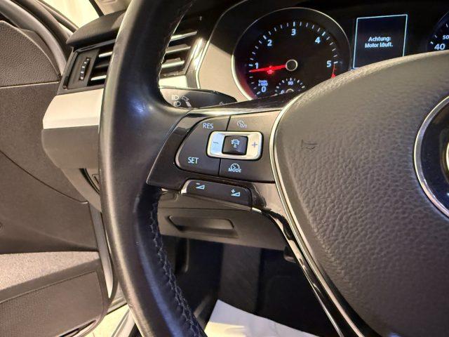 VOLKSWAGEN Passat Variant 2.0 TDI DSG Business Navi ACC Navi Camera GANCIO