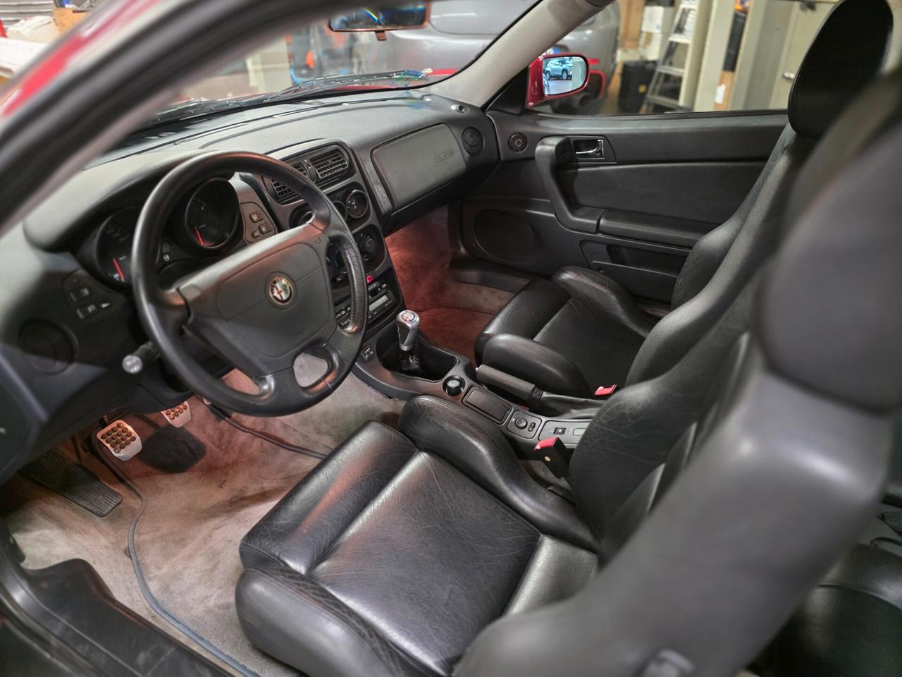 Alfa Romeo GTV 2.0i 16V Twin Spark cat