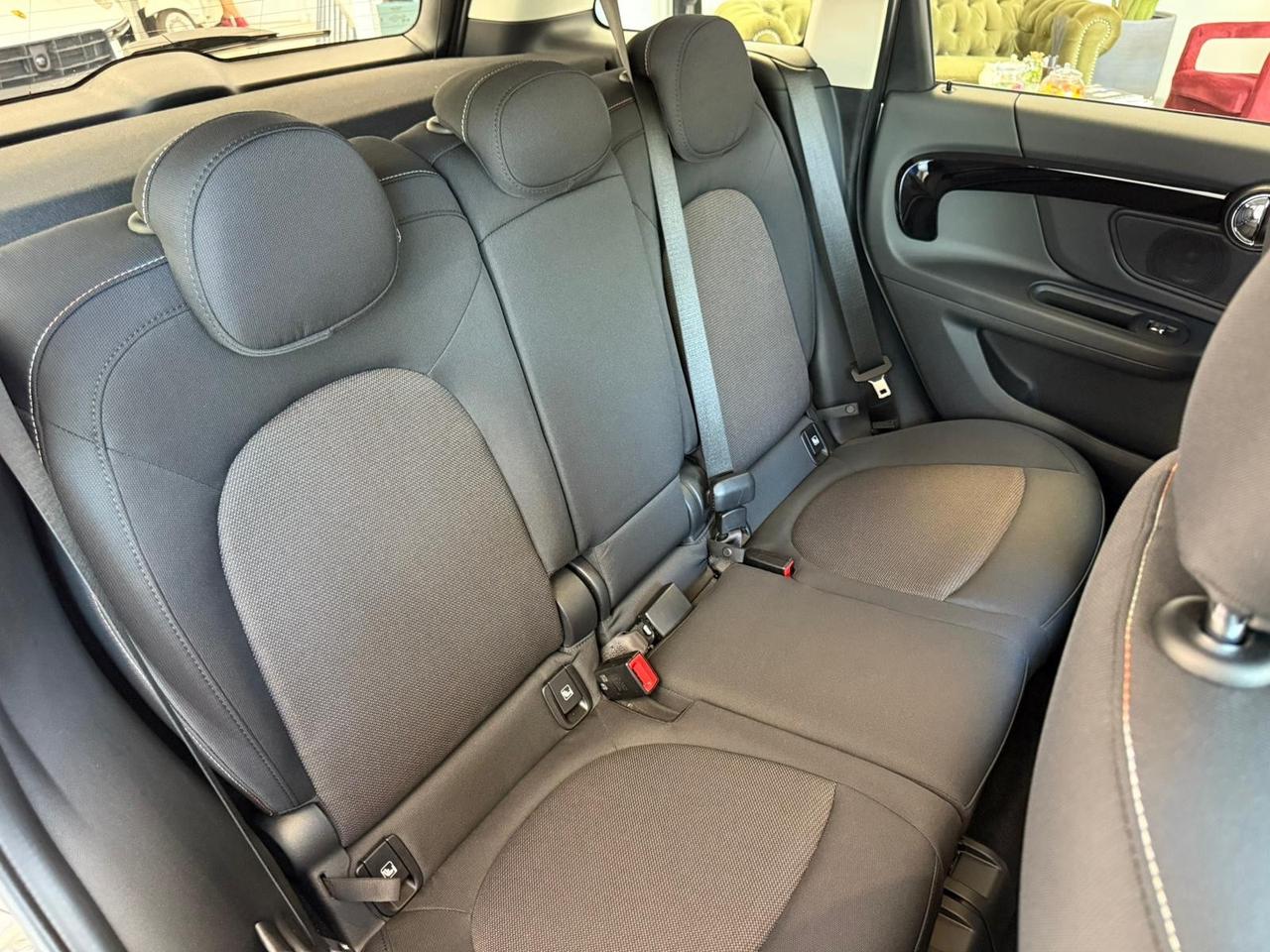 Mini Cooper Countryman PERFETTA PARI A NUOVO UNIPRO
