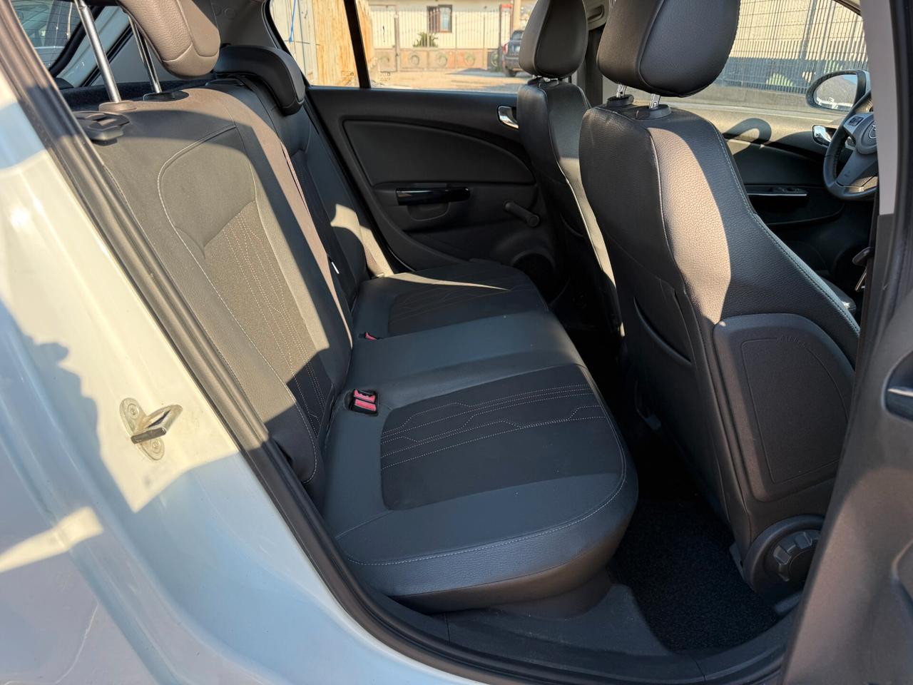 OPEL CORSA ANNO 2012 1.2 BENZINA/GPL *LEGGI