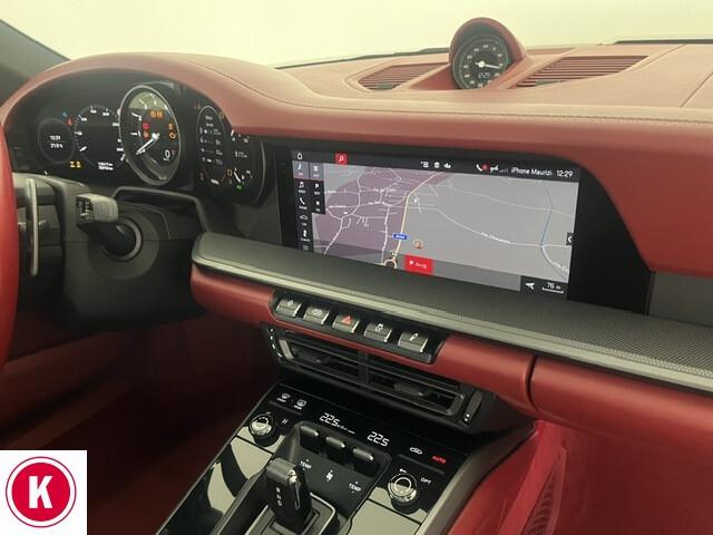 Porsche 911 Carrera 4S **Leasing 990 € al mese**