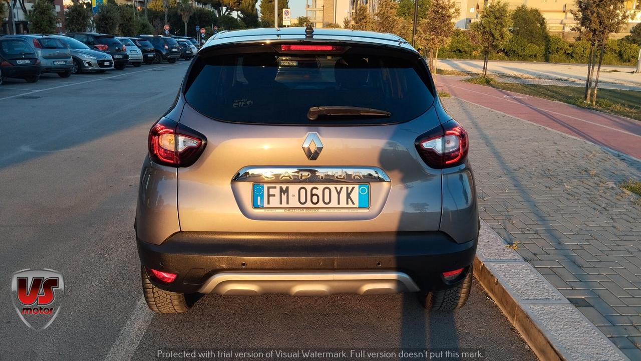 RENAULT CAPTUR 1.5 TDi AUTO-PREZZO PROMO