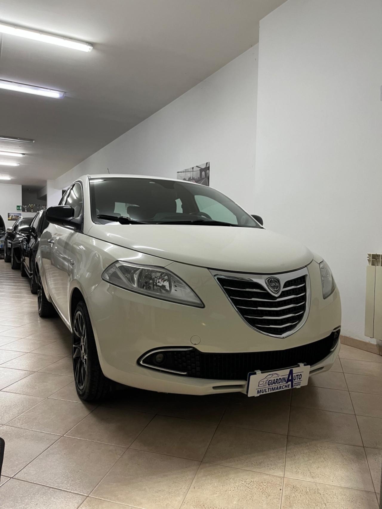 Lancia Ypsilon 1.3 MJT 16V 95 CV 5 porte S&S Gold