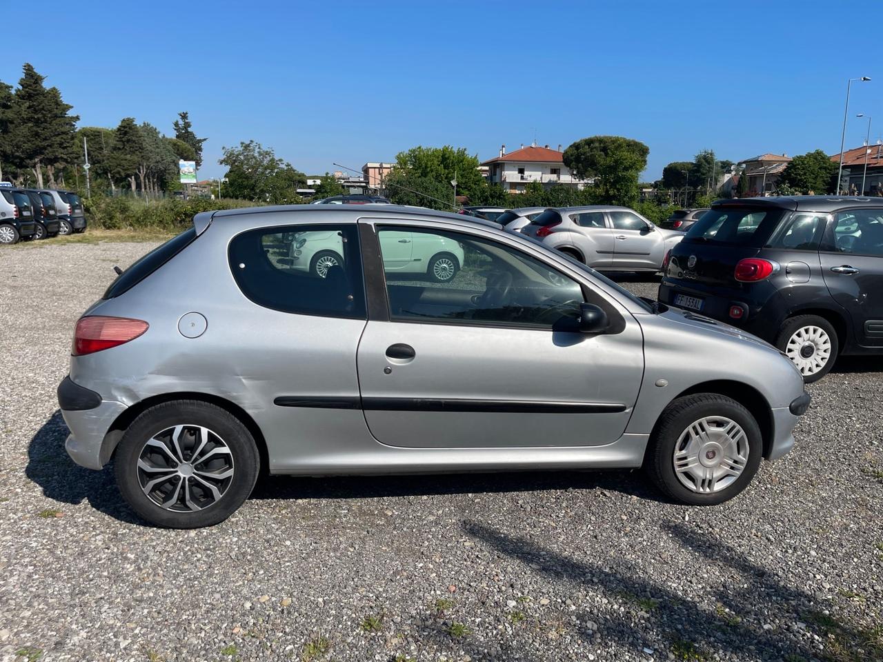 Peugeot 206 1.4 3p. X-Line