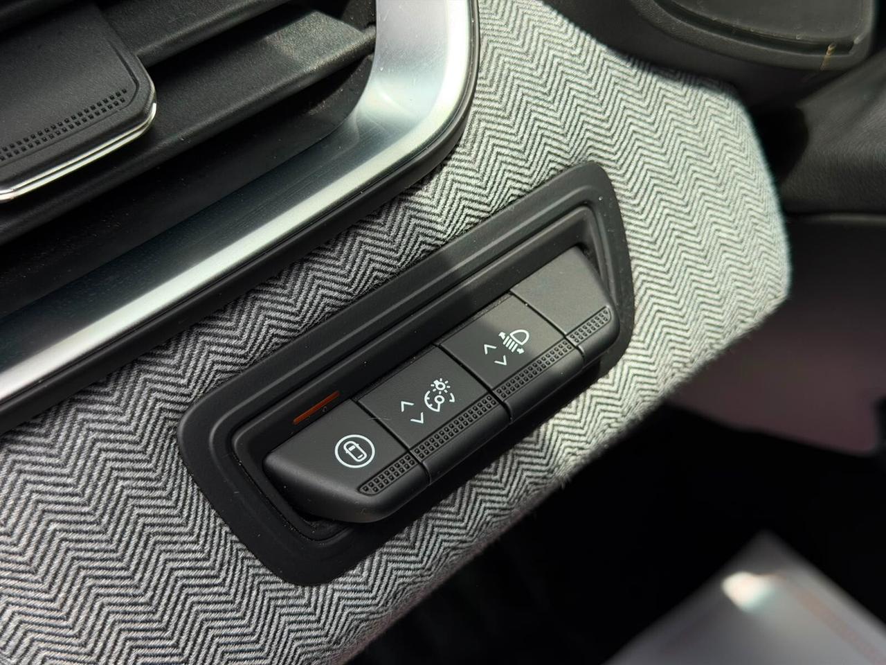 Renault Clio ECO-G 100 CV 5 porte Techno