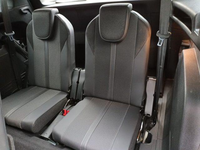 PEUGEOT 5008 BLUEHDI GT 130CV EAT8 7POSTI CARPLAY CAM"18 ITALIA