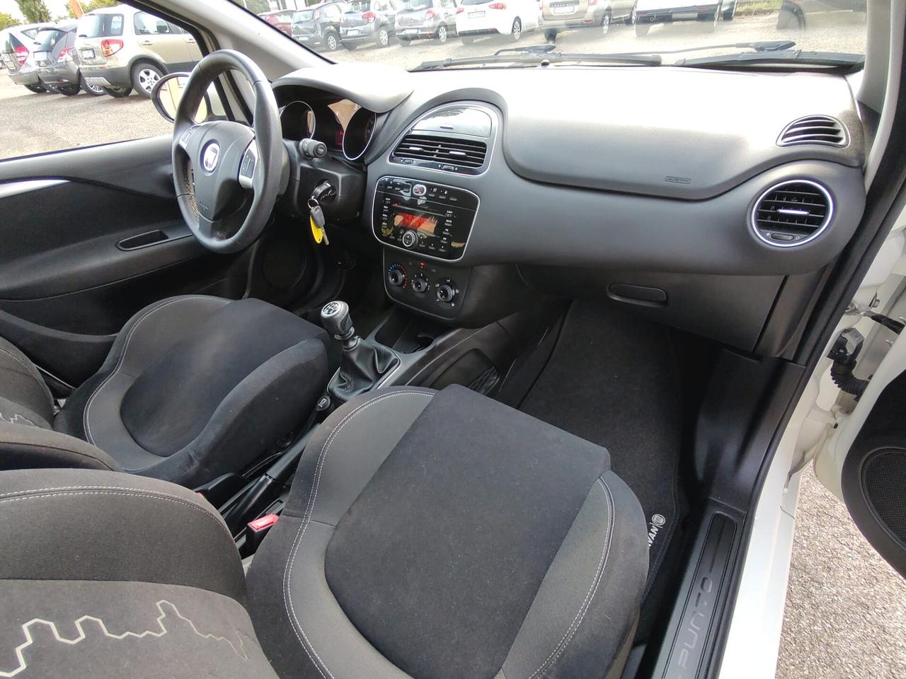 Fiat Punto 1.4 8V 5 porte Natural Power Lounge, OK NEOPATENTATI, GARANZIA L.12 MESI