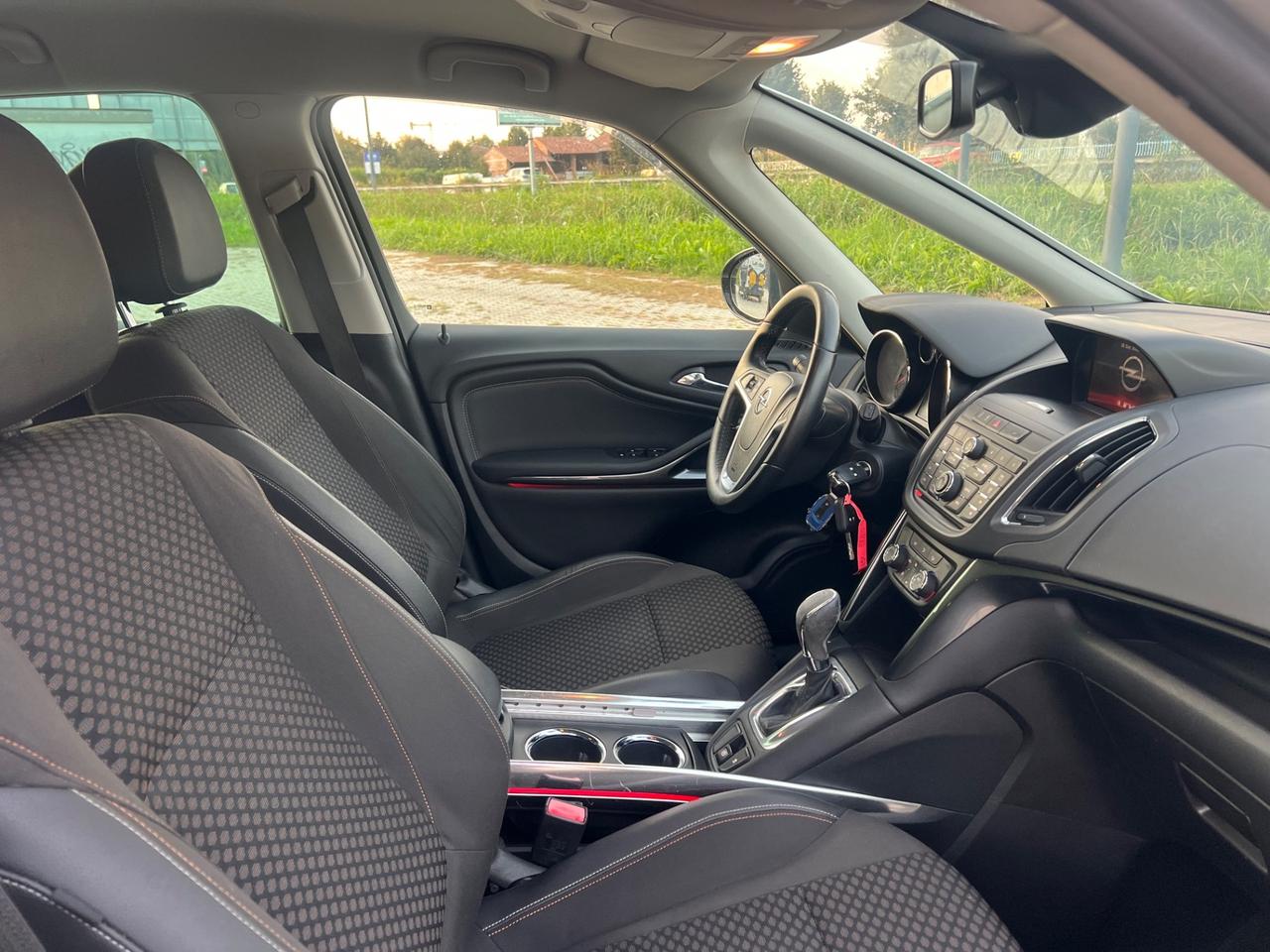 Opel Zafira Tourer 2.0 CDTi 130CV aut. Cosmo