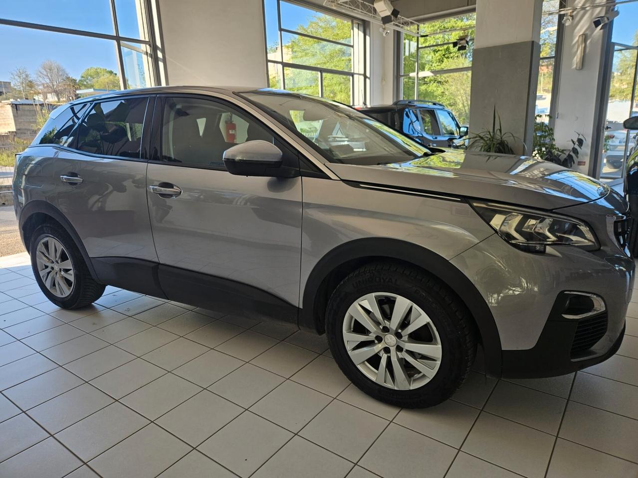 Peugeot 3008 BlueHDi 130 S&S Allure