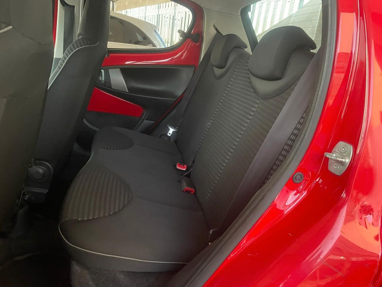 Peugeot 107 1.0 68CV 5p. Active 2Tronic