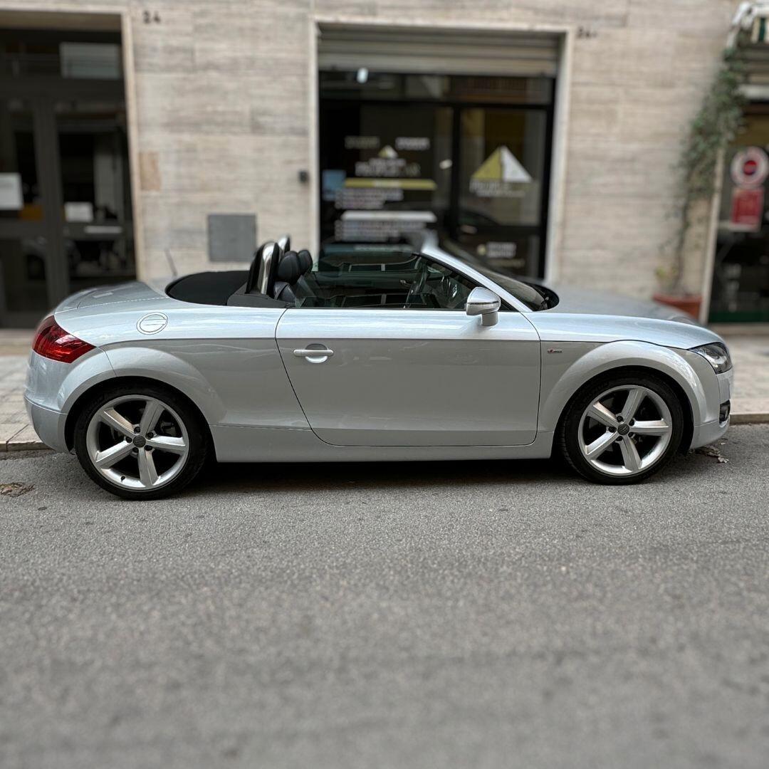 Audi TT 2.0 TFSI S tronic S-Line **63.000km!!**