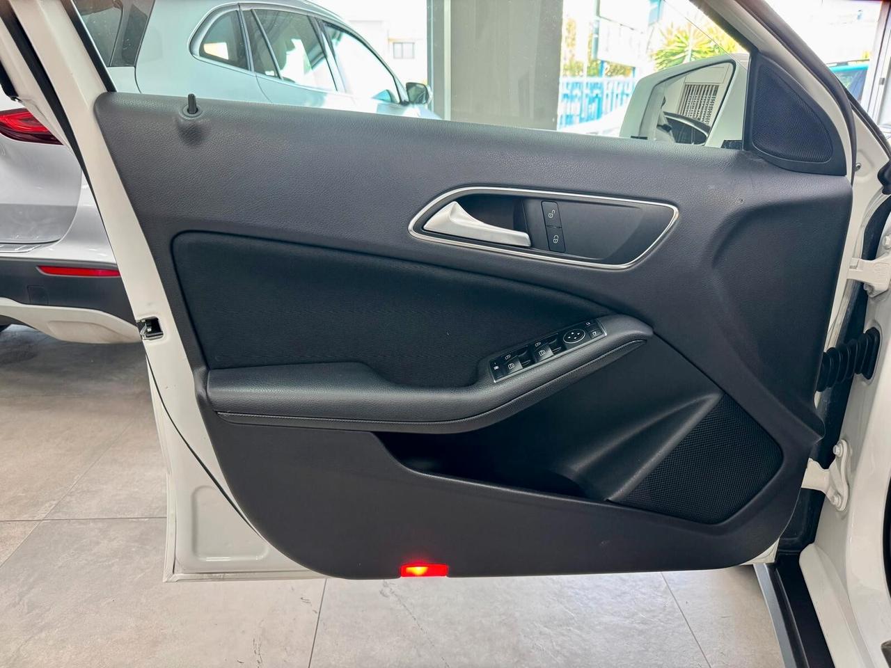Mercedes GLA 200 d Automatic Sport 2019