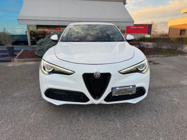 ALFA ROMEO Stelvio 2.2 TURBODIESEL 210 CV AT8 Q4 VELOCE *UNIPROP*