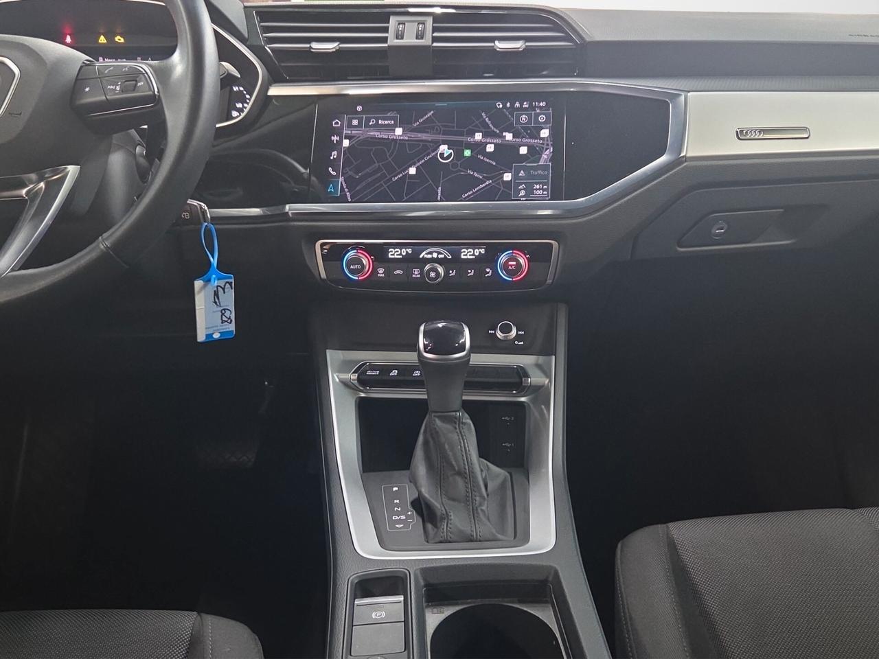 Audi Q3 SPORTBACK 35 TDI S tronic Business Plus