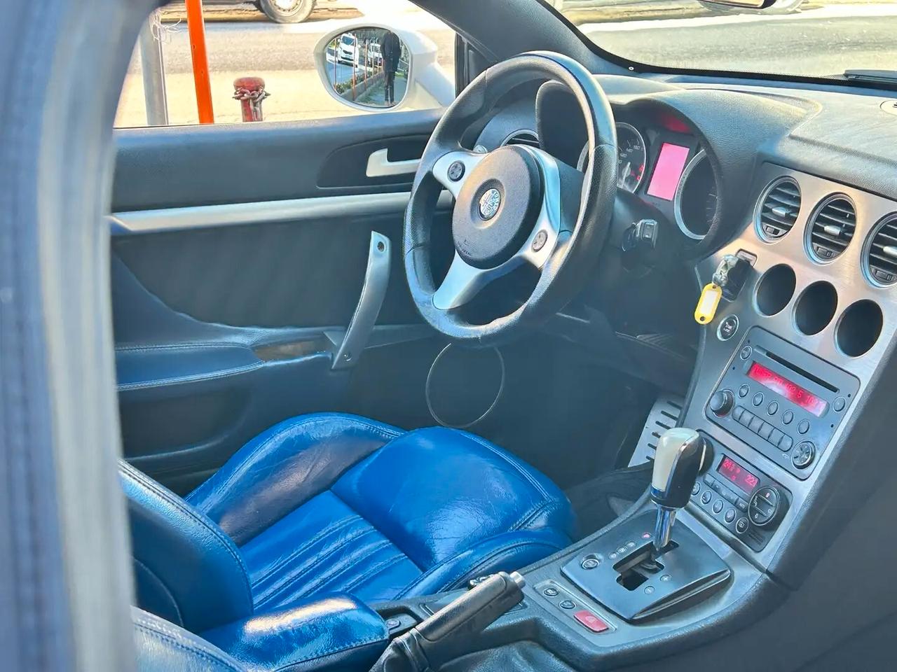 Alfa Romeo Spider 2.4 JTDm 200CV Q-Tronic