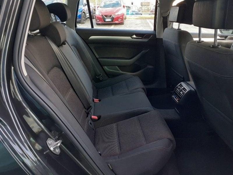 Volkswagen Passat Variant 2.0 TDI DSG KM CERTIFICATI-GARANZIA-IVA ESPOSTA