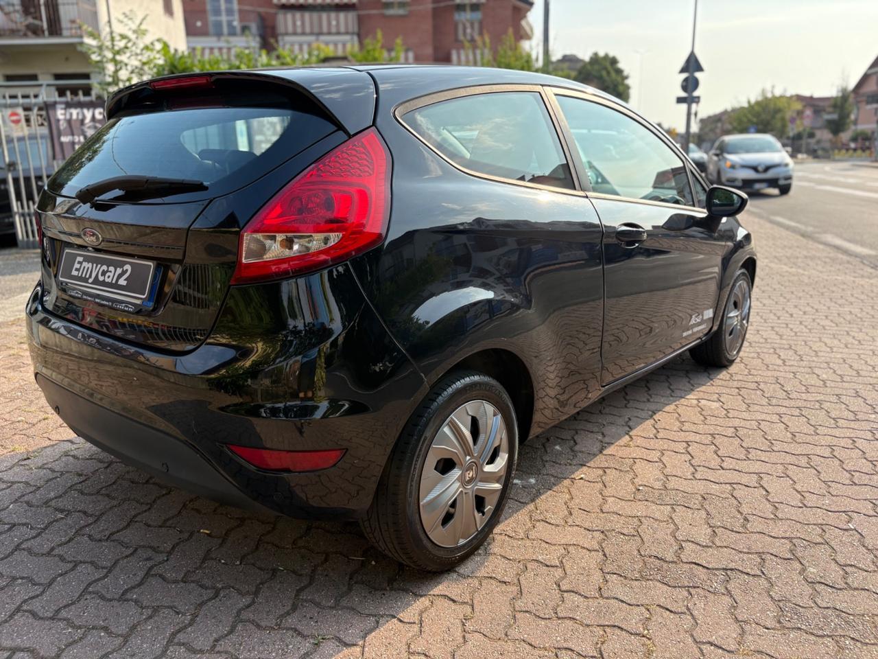 Ford Fiesta 1.4 TDCi 68CV 3 porte Titanium