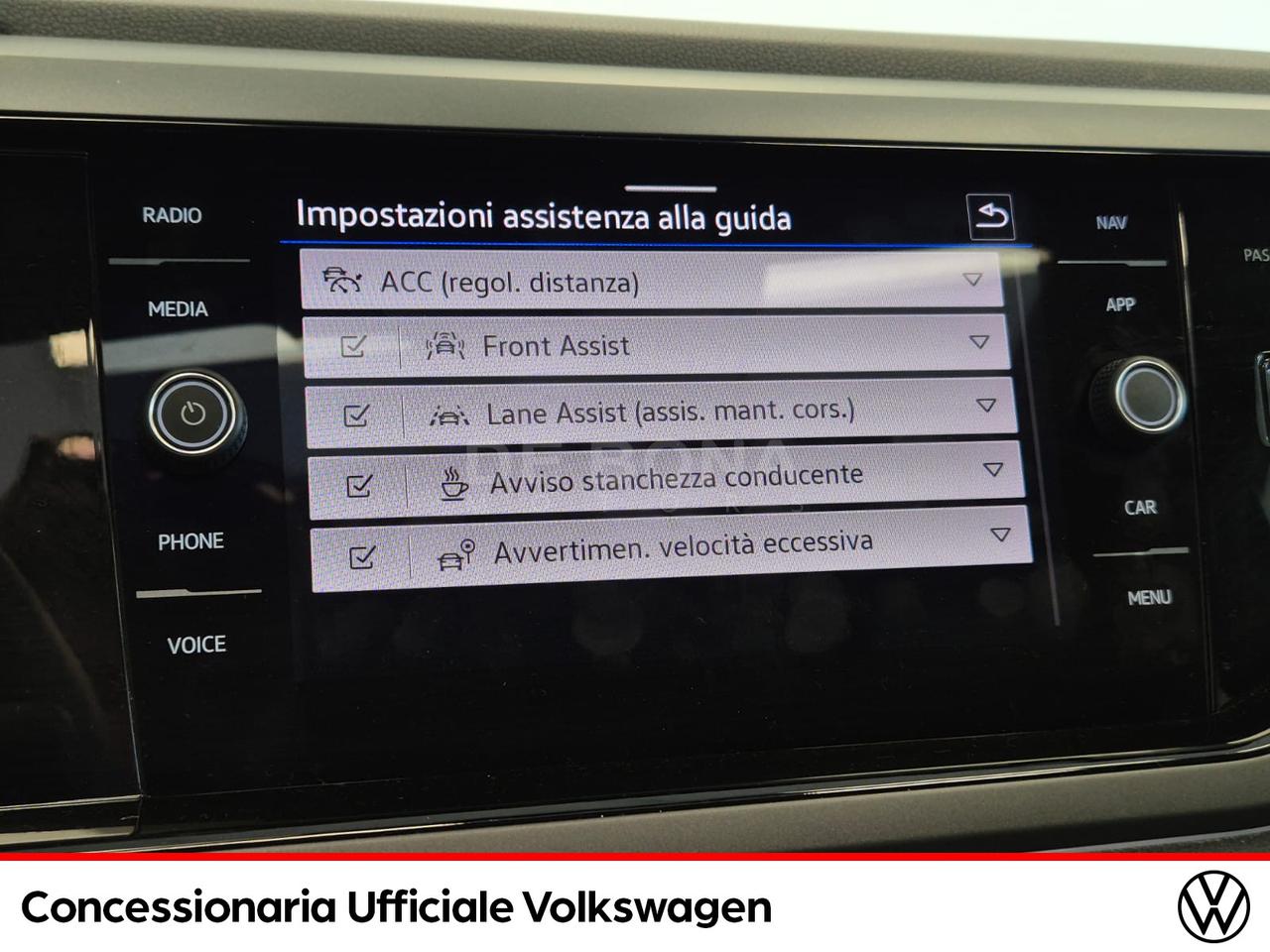 Volkswagen Taigo 1.0 tsi r-line 115cv