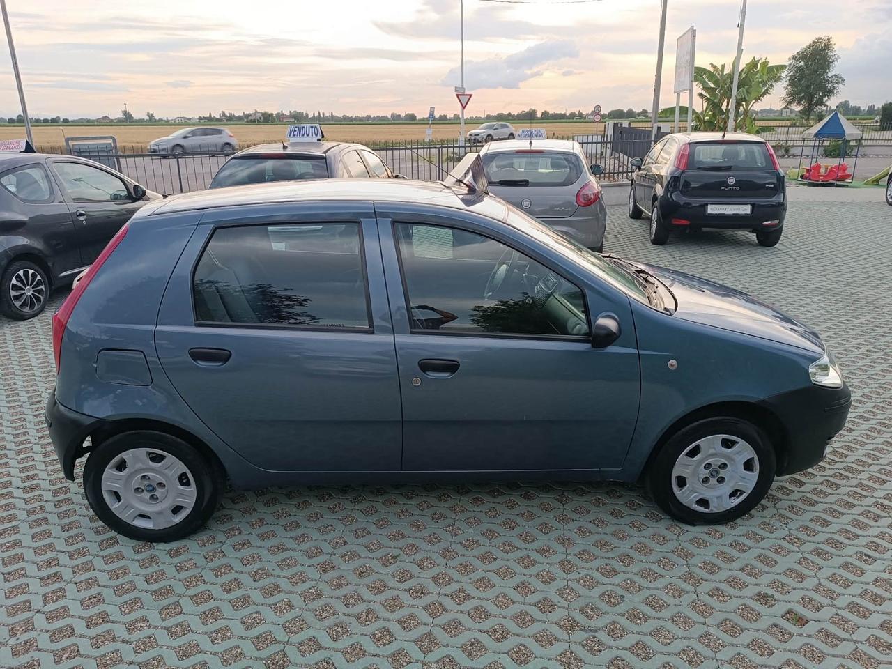 Fiat Punto 1.2 5 porte Active Natural Power
