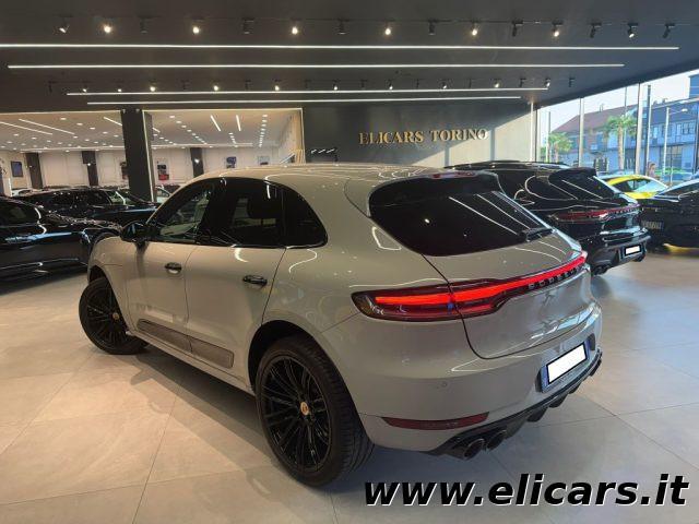 PORSCHE Macan 2.0