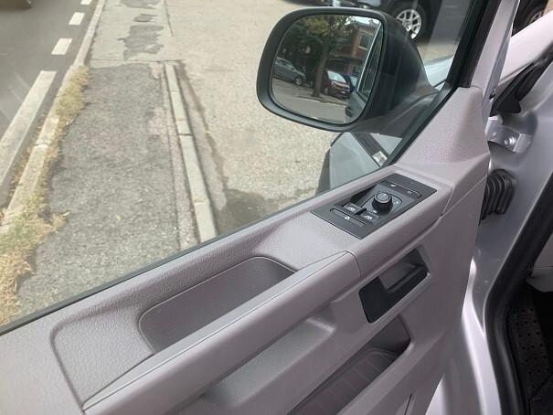 Volkswagen Transporter 2.0 TDI 150CV DSG PC Kombi Business