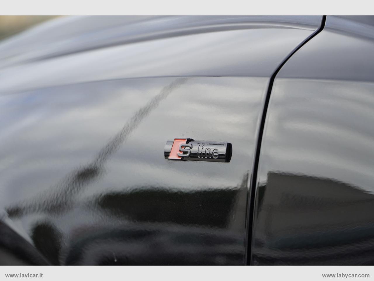 AUDI Q3 SPB 35 TDI S TRON S-LINE BLACK LINE