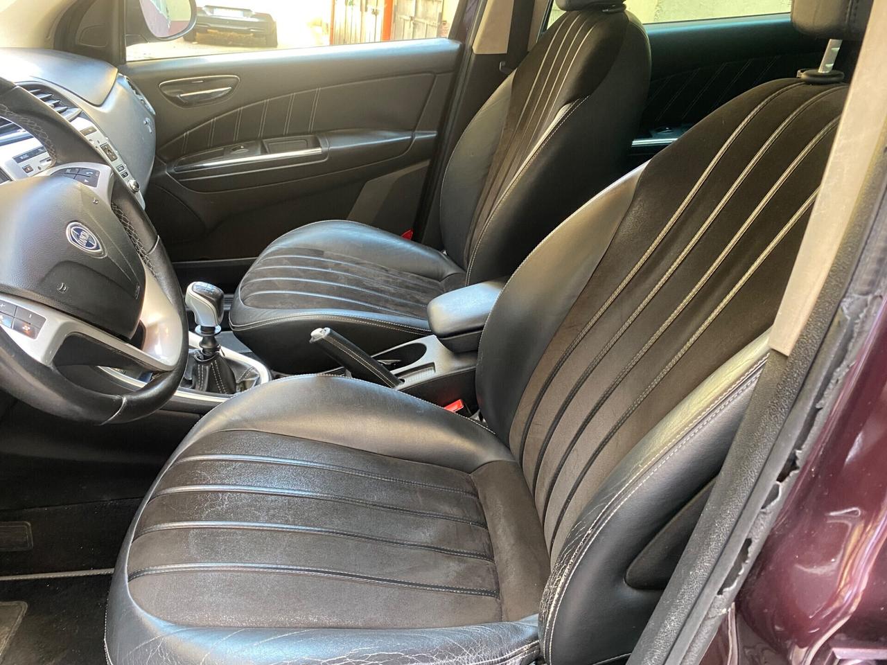 Lancia Delta 1.6 MJT DPF Platino