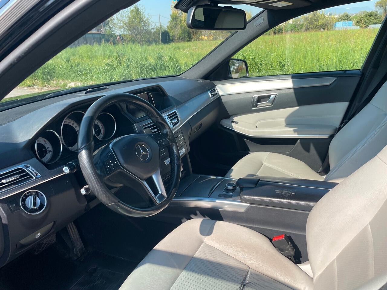 Mercedes-benz E 250 E 250 BlueTEC S.W. 4Matic Automatic Executive