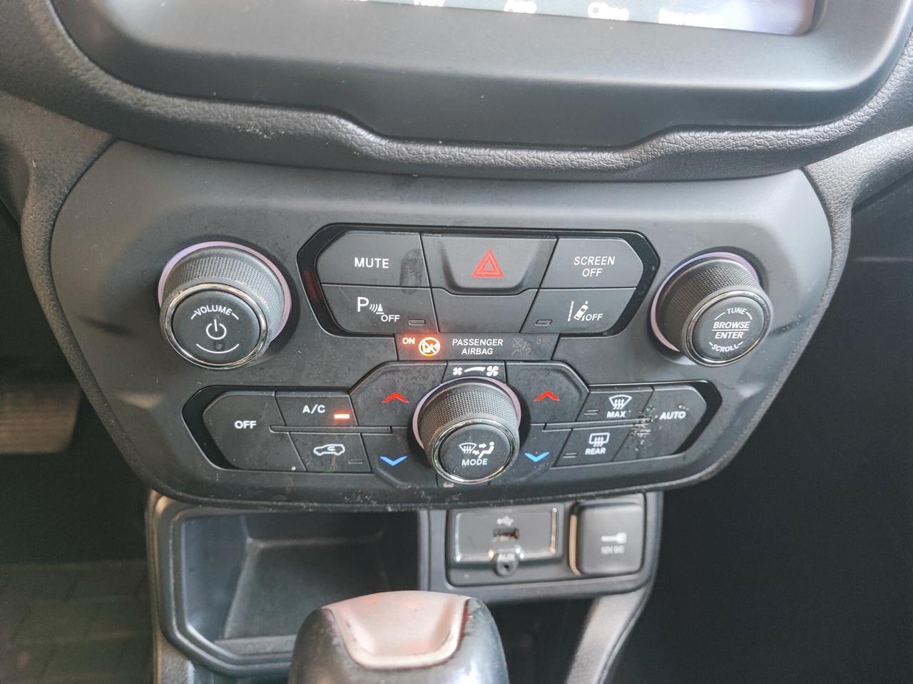 Jeep Renegade 1.3 T4 DDCT Limited