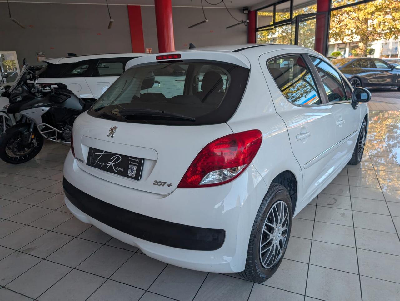 Peugeot 207 Plus 1.4 8V 75CV 5p. ECO GPL