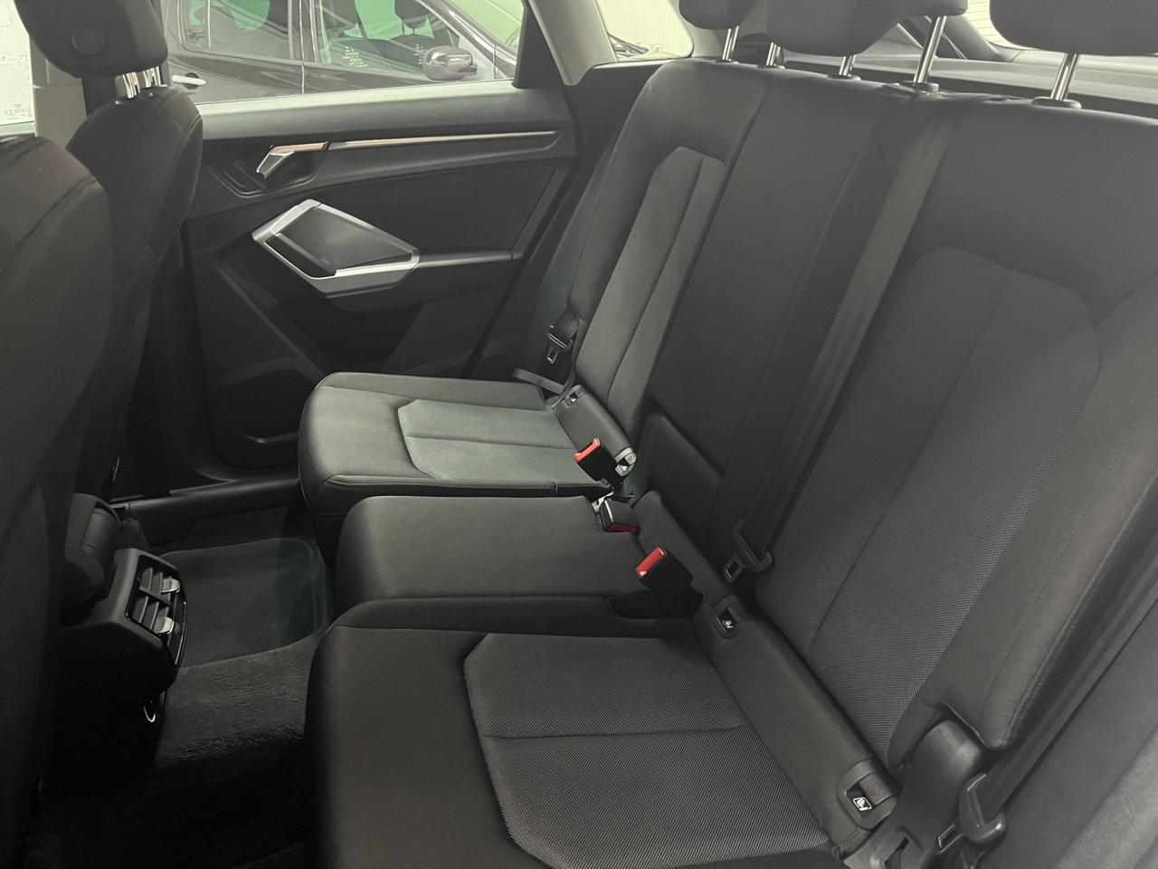 AUDI Q3 - S TRONIC S LINE EDITION