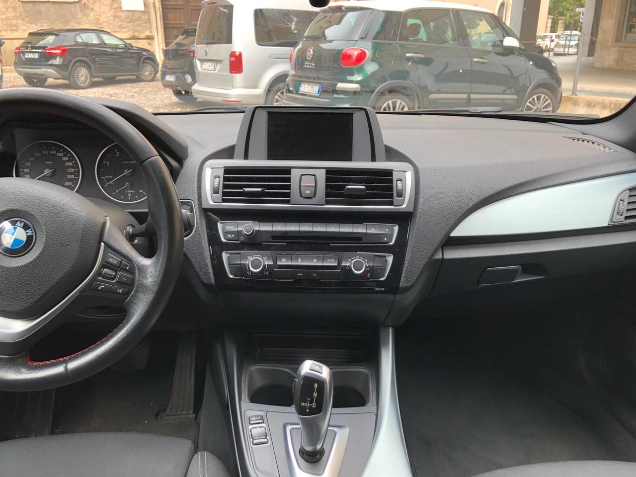 Bmw 116d 5p. Sport * 2016