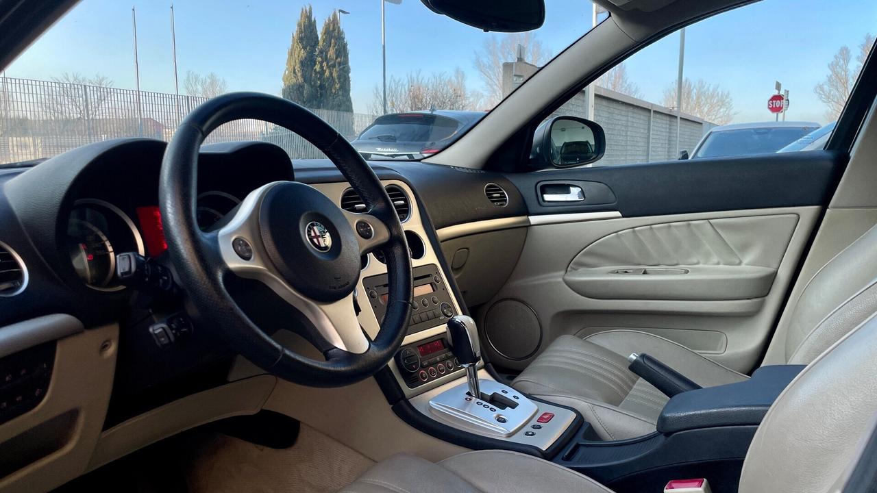 ALFA ROMEO 159 SPORTWAGON 2.4 JTDM EXCLUSIVE Q-TRONIC 200CV - PELLE, IMPIANTO BOSE