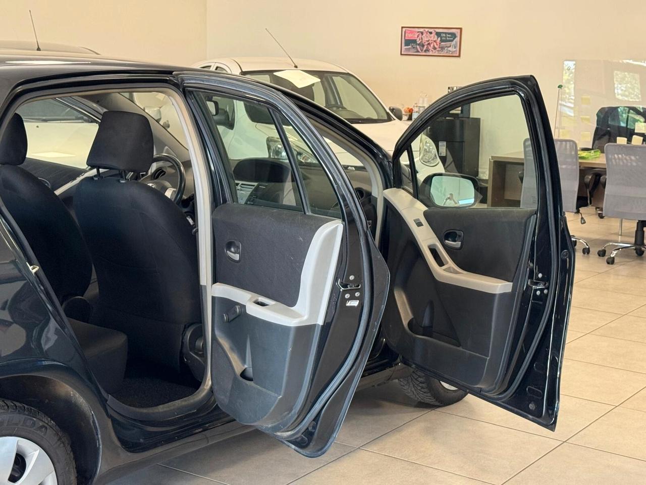 Toyota Yaris 1.3 BENZINA 5P NEOPATENTATI 2007