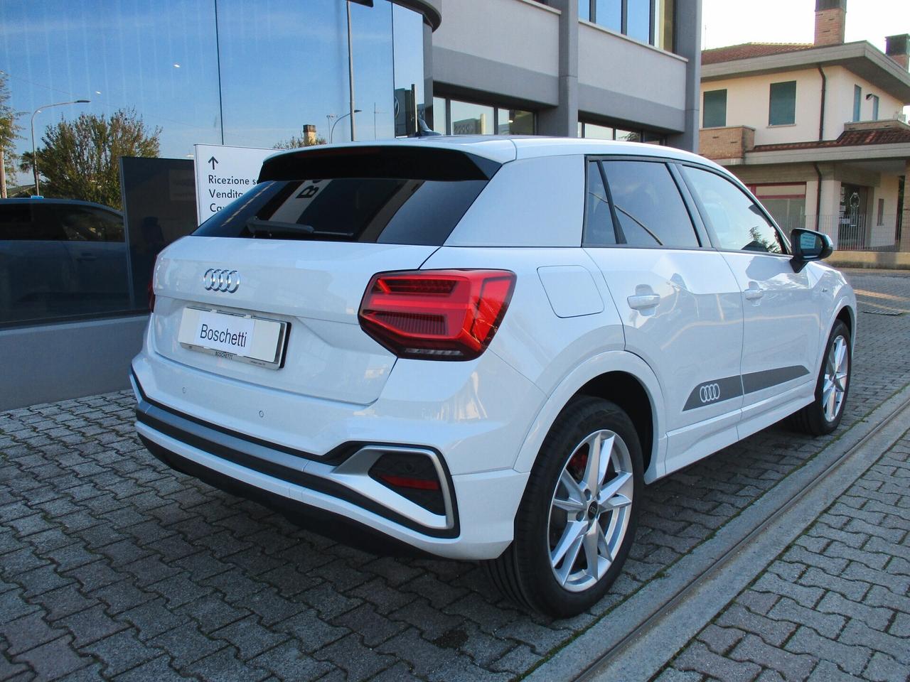 Audi Q2 35 TFSI S tronic line Edition