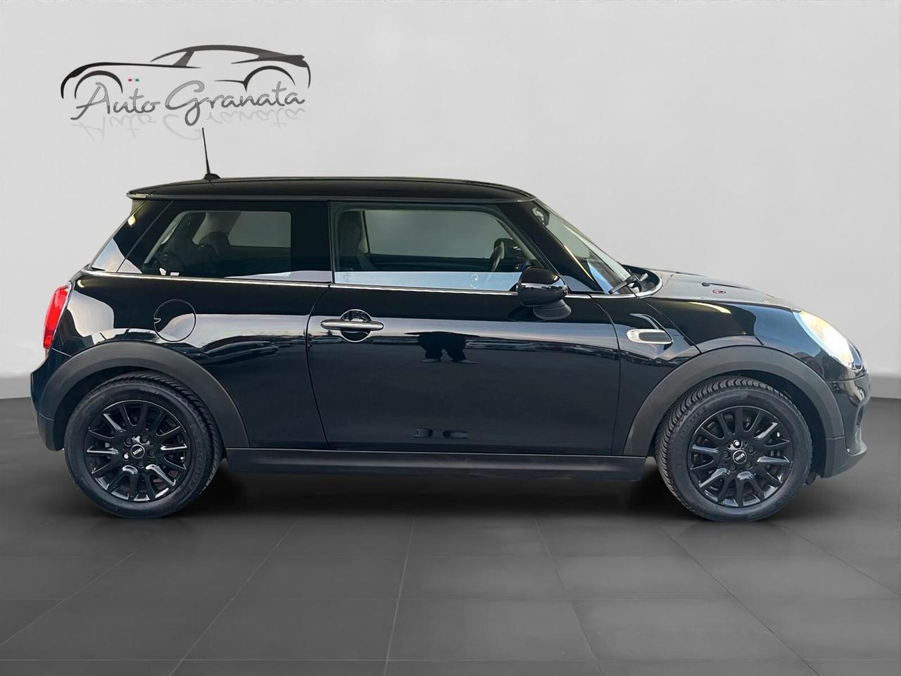 Mini 1.5 Cooper D 116cv Hype FULL BLACK