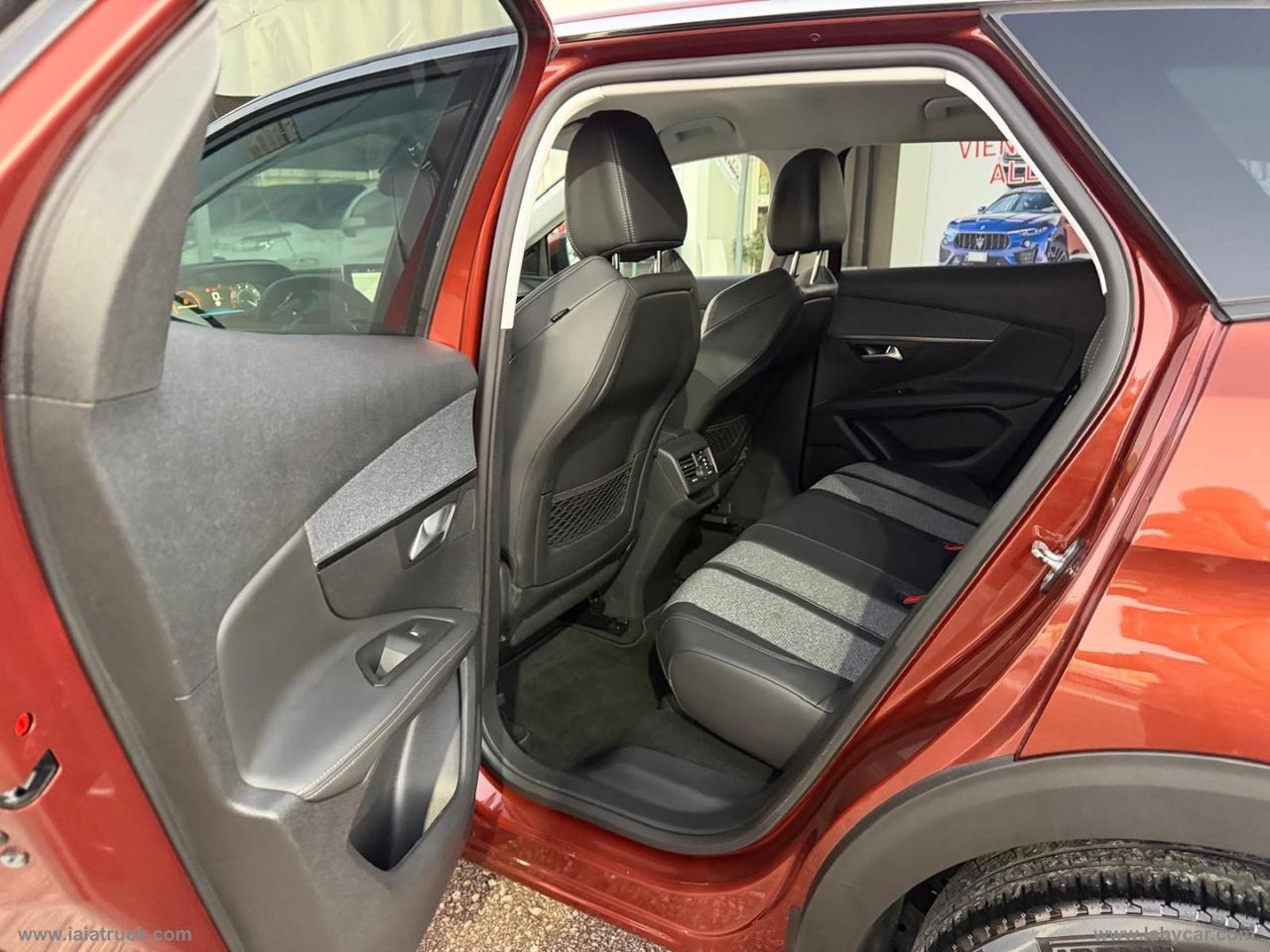 PEUGEOT 3008 BlueHDi 120 S&S GT Line